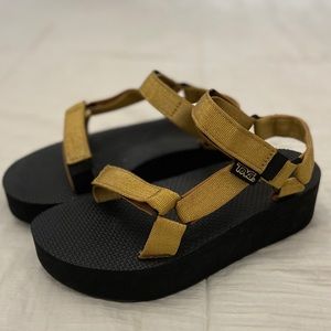 Gold Teva Platforms